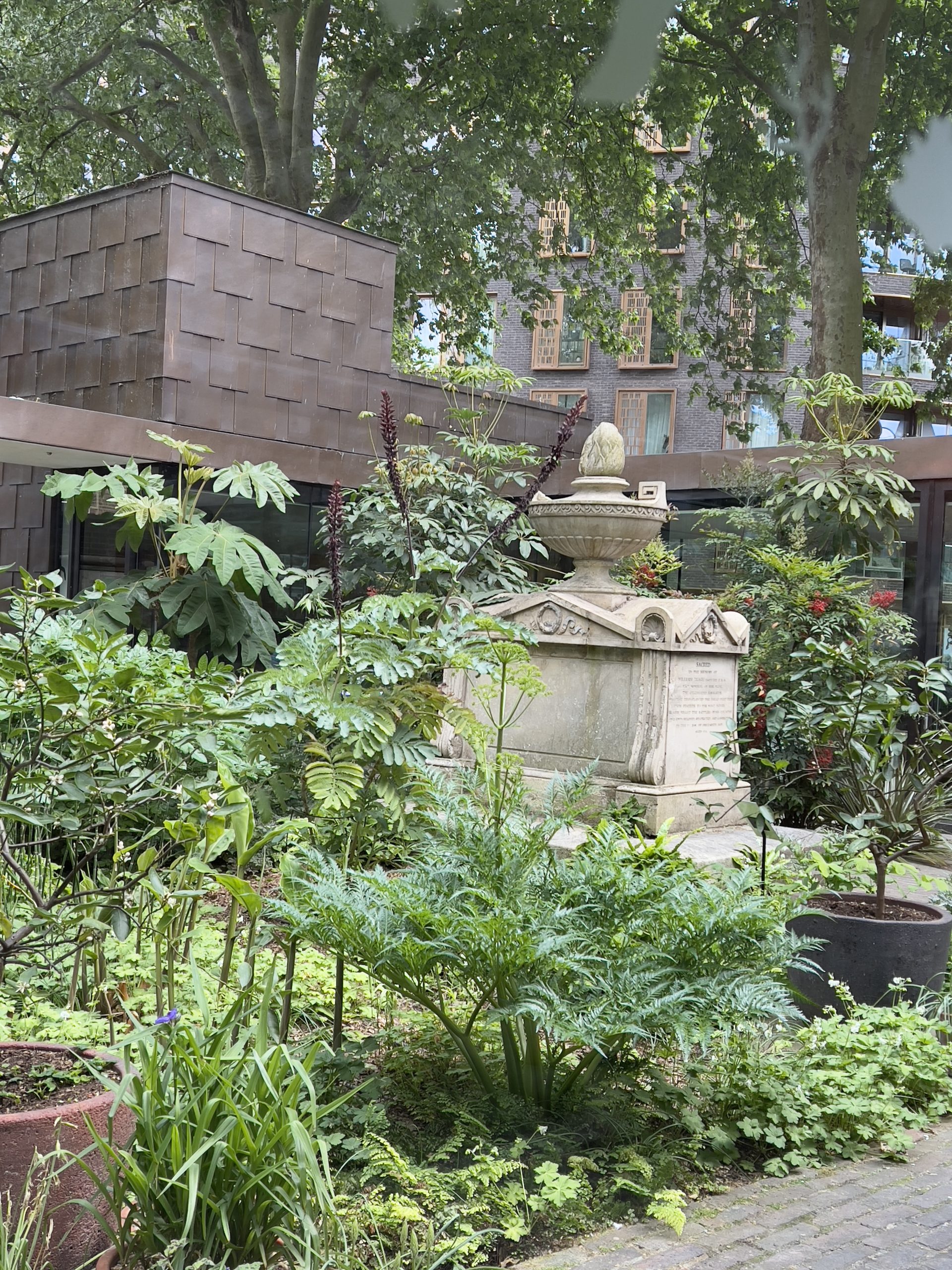 foto-di-monica-sgandurra-garden-museum-london